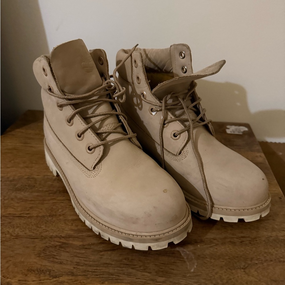 Timberland Women's Tan Combat Boots